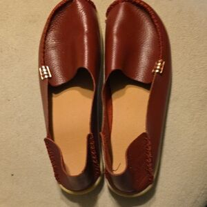 Elegant Brown Leather Loafers for Women
